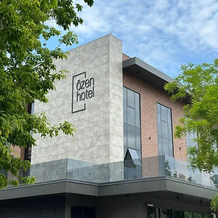 Oezen Hotel